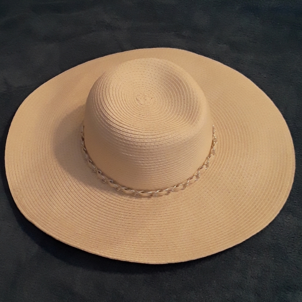 Sun hat